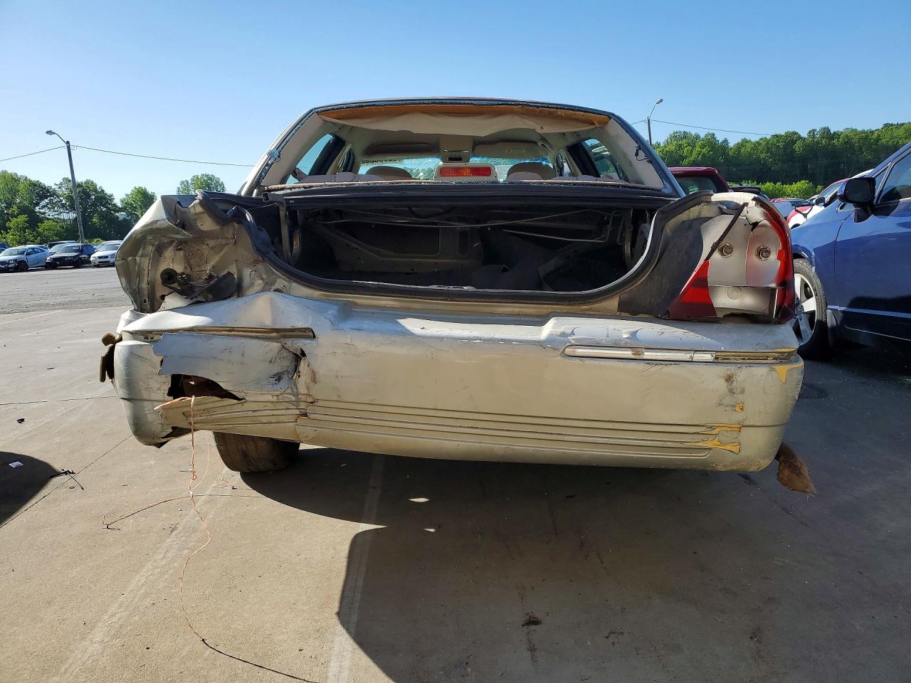 2005 MERCURY GRAND MARQUIS LS photo 16