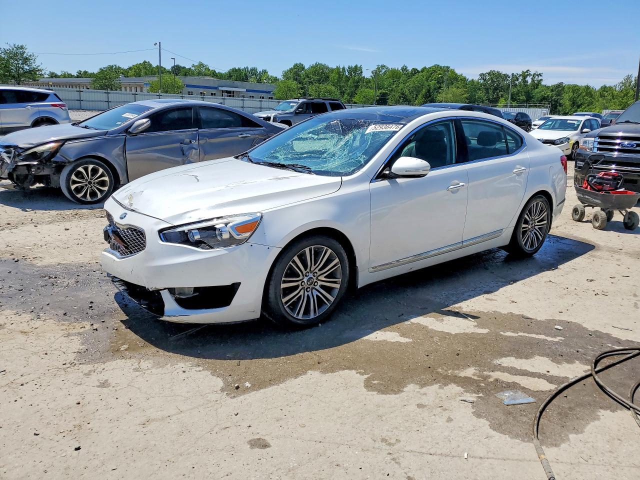 2014 KIA CADENZA