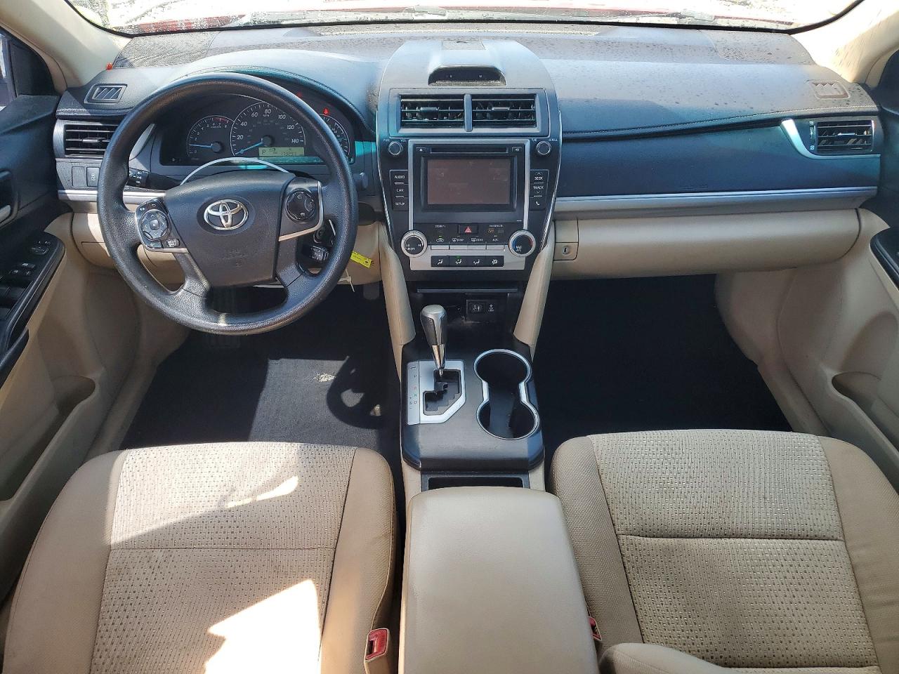 2014 TOYOTA CAMRY L photo 8