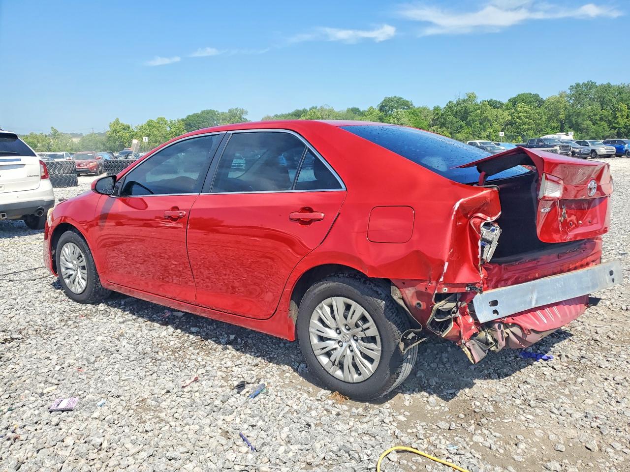 2014 TOYOTA CAMRY L photo 2