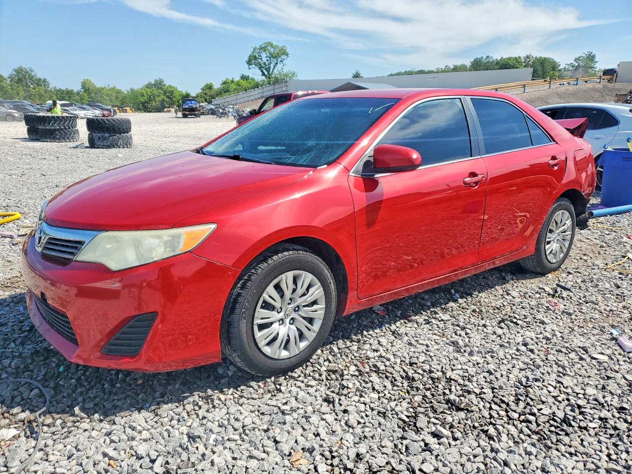 2014 TOYOTA CAMRY