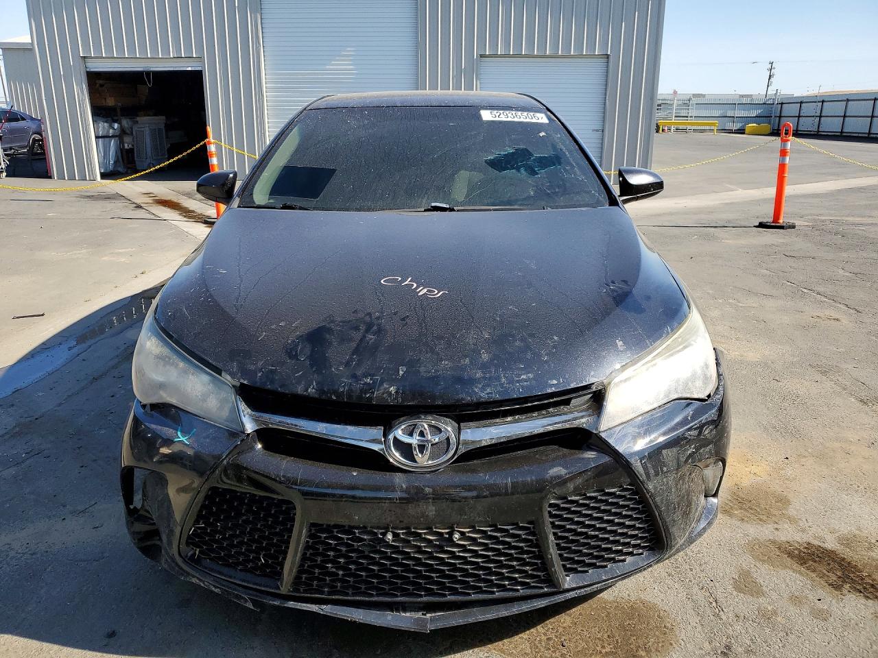 2017 TOYOTA CAMRY SE photo 9