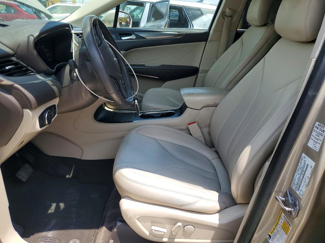 2017 LINCOLN MKC PREMIERE photo 19