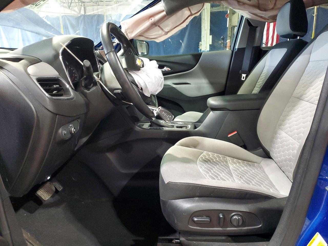 2019 CHEVROLET EQUINOX LT photo 13