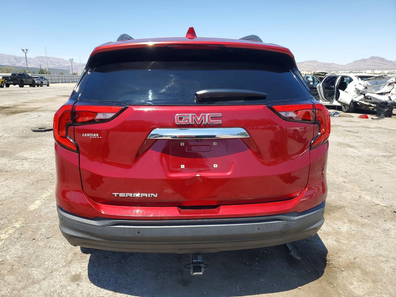 2018 GMC TERRAIN SLE photo 16