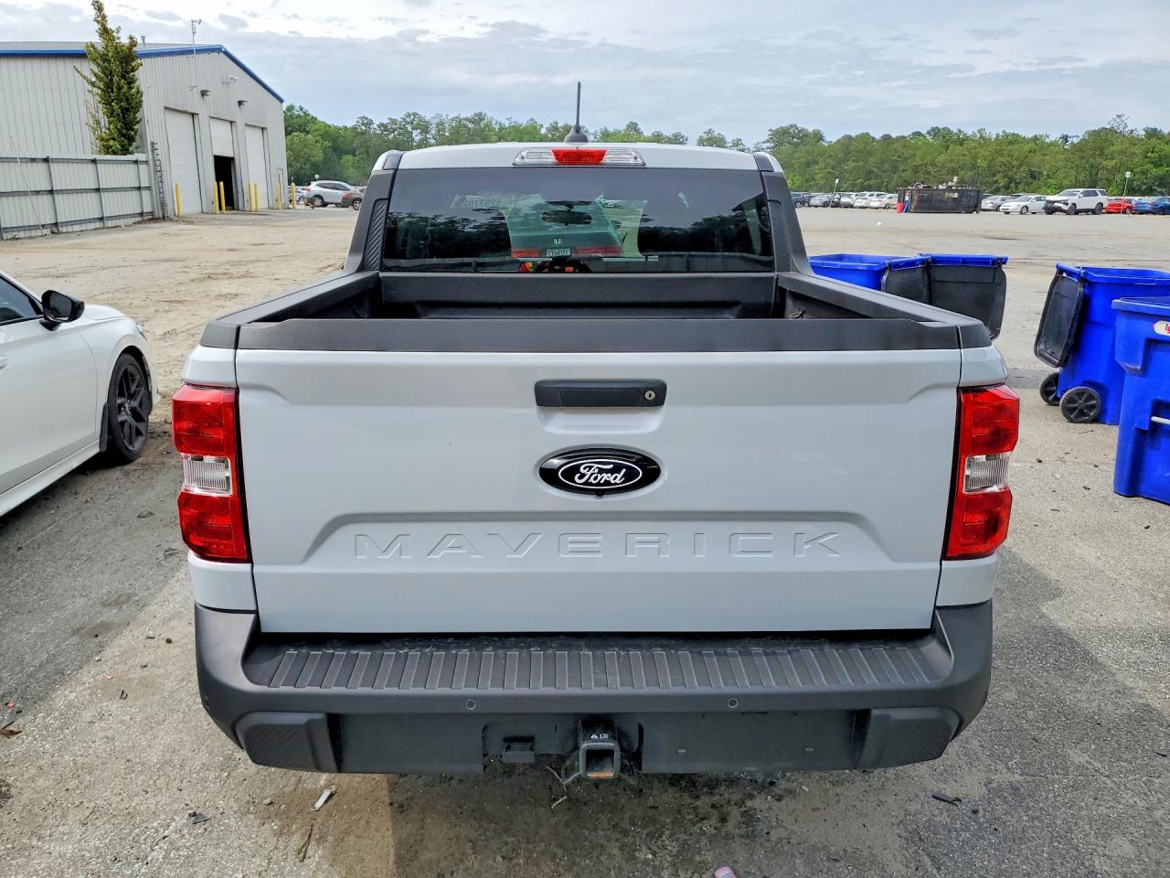 2025 FORD MAVERICK XLT photo 11