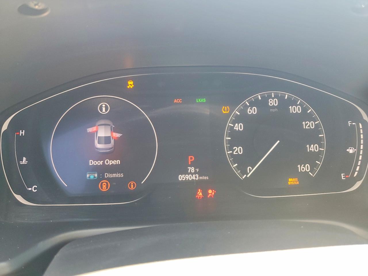 2018 HONDA ACCORD TOURING photo 17