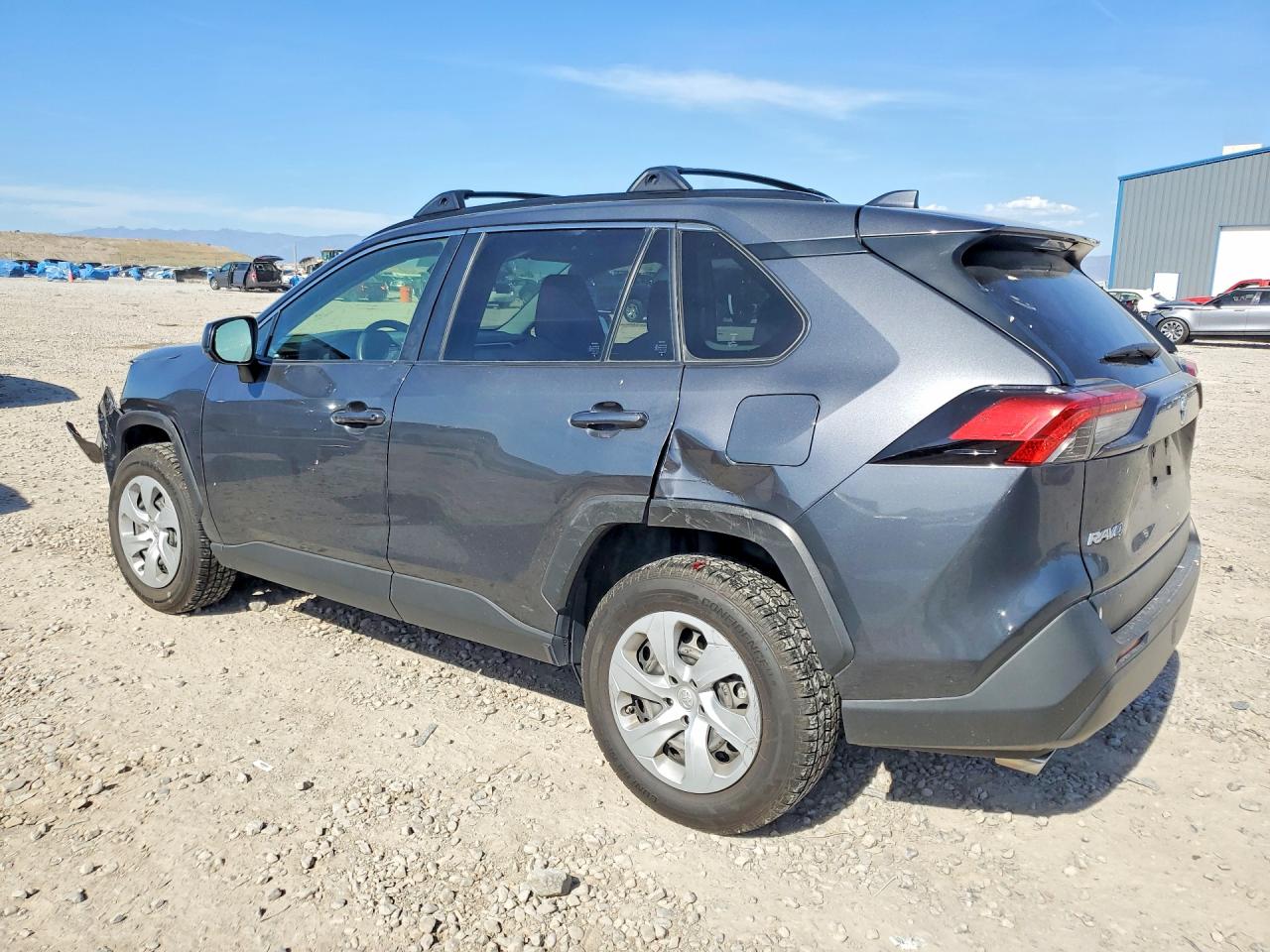 2019 TOYOTA RAV4 LE photo 3