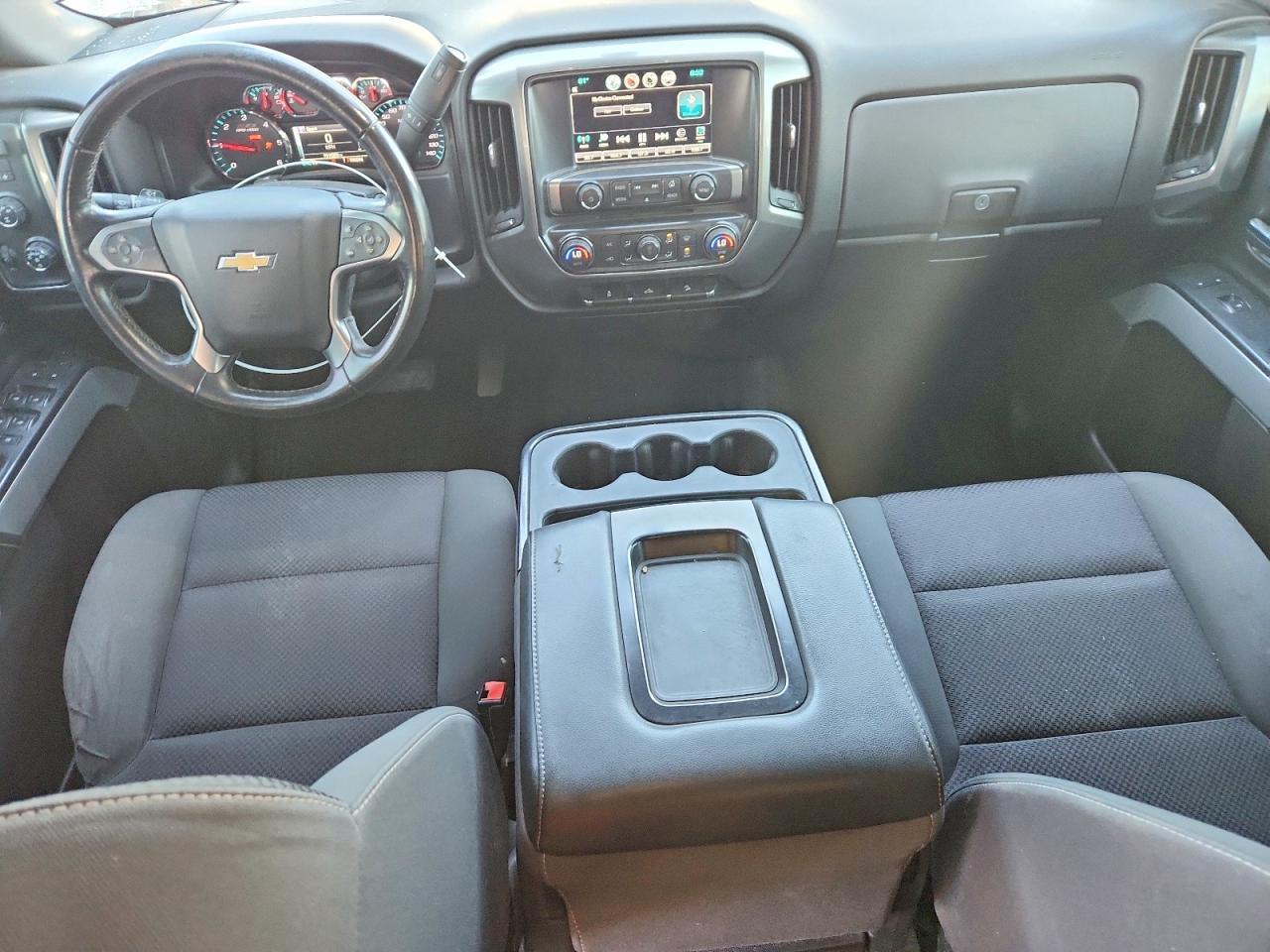 2016 CHEVROLET SILVERADO K1500 LT photo 8
