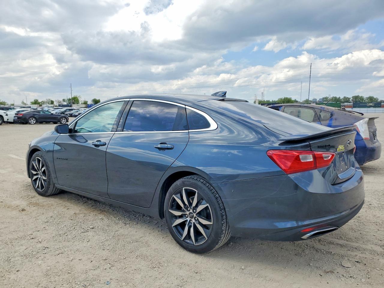 2020 CHEVROLET MALIBU RS photo 4