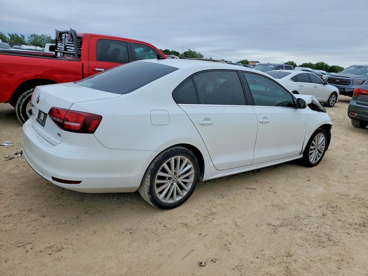 2016 VOLKSWAGEN JETTA SEL photo 5