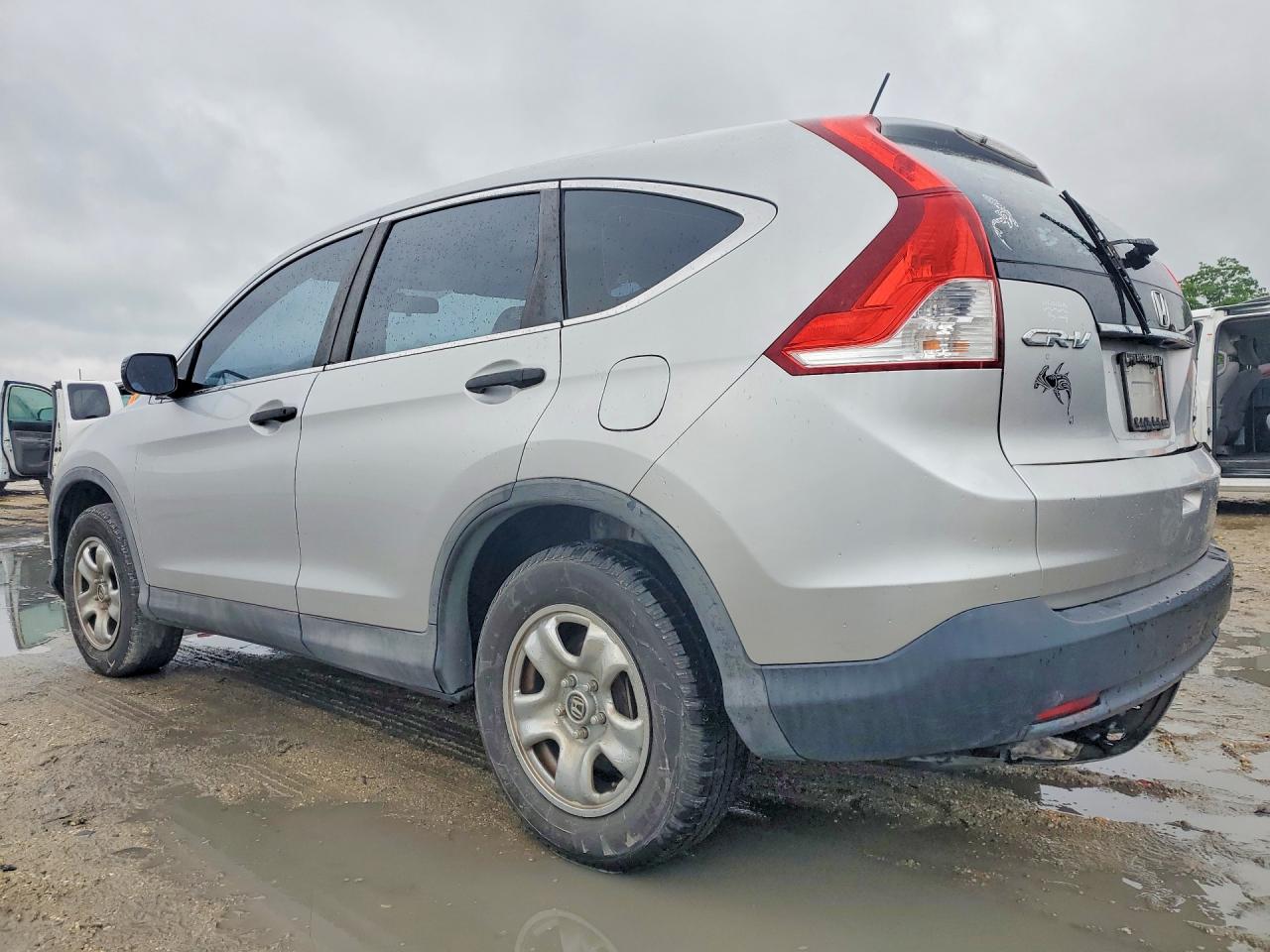 2013 HONDA CR-V LX photo 3