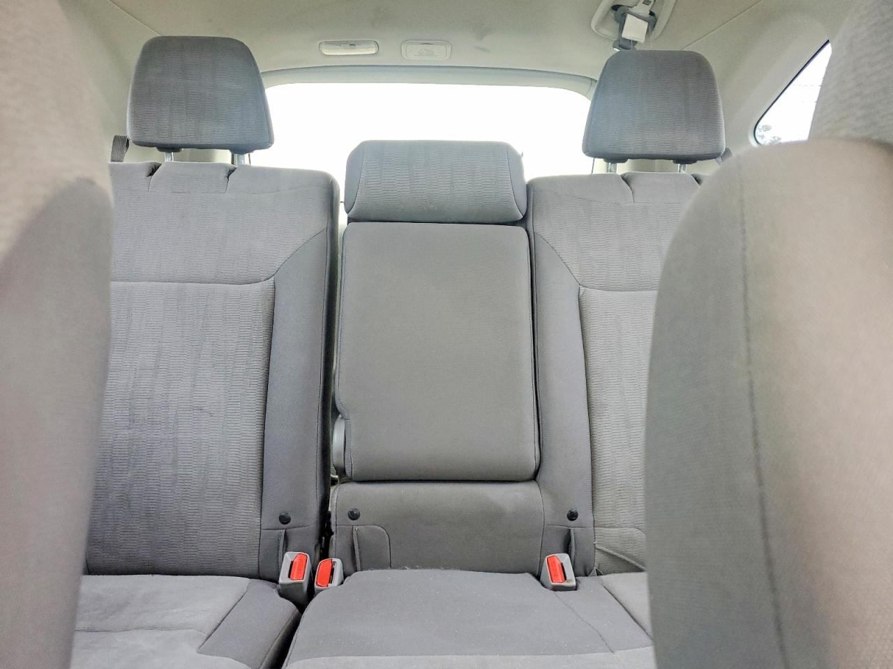 2013 HONDA CR-V LX photo 19