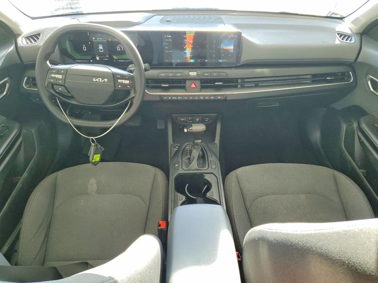 2025 KIA K4 LXS photo 22