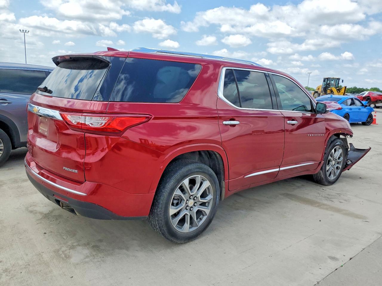 2020 CHEVROLET TRAVERSE PREMIER photo 5