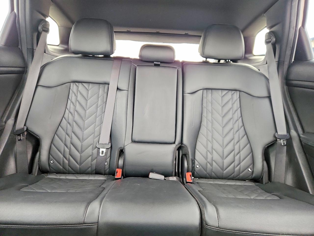 2023 KIA SPORTAGE X LINE photo 19