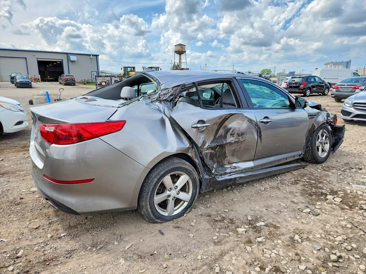 2015 KIA OPTIMA LX photo 3
