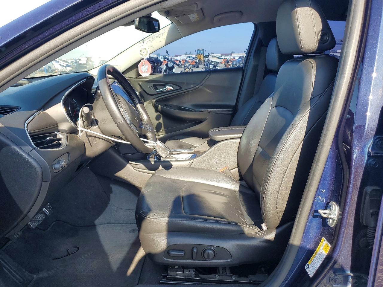 2016 CHEVROLET MALIBU LT photo 13