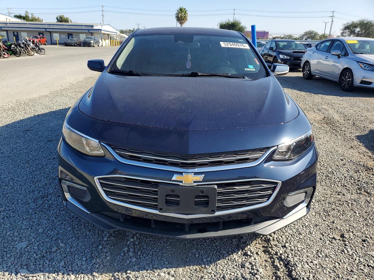 2016 CHEVROLET MALIBU LT photo 9