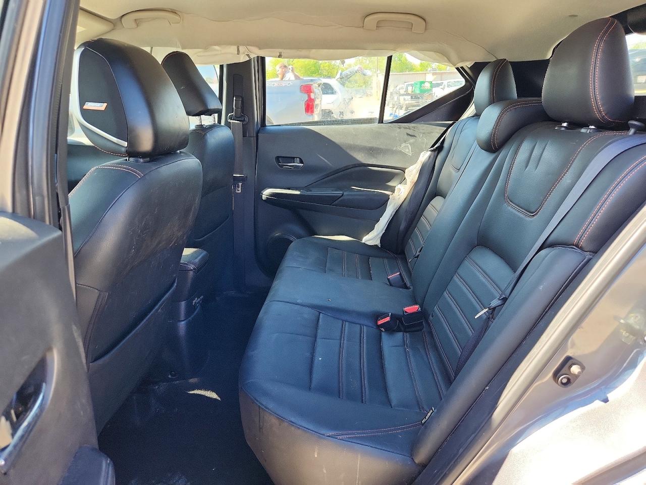 2020 NISSAN KICKS SR photo 21