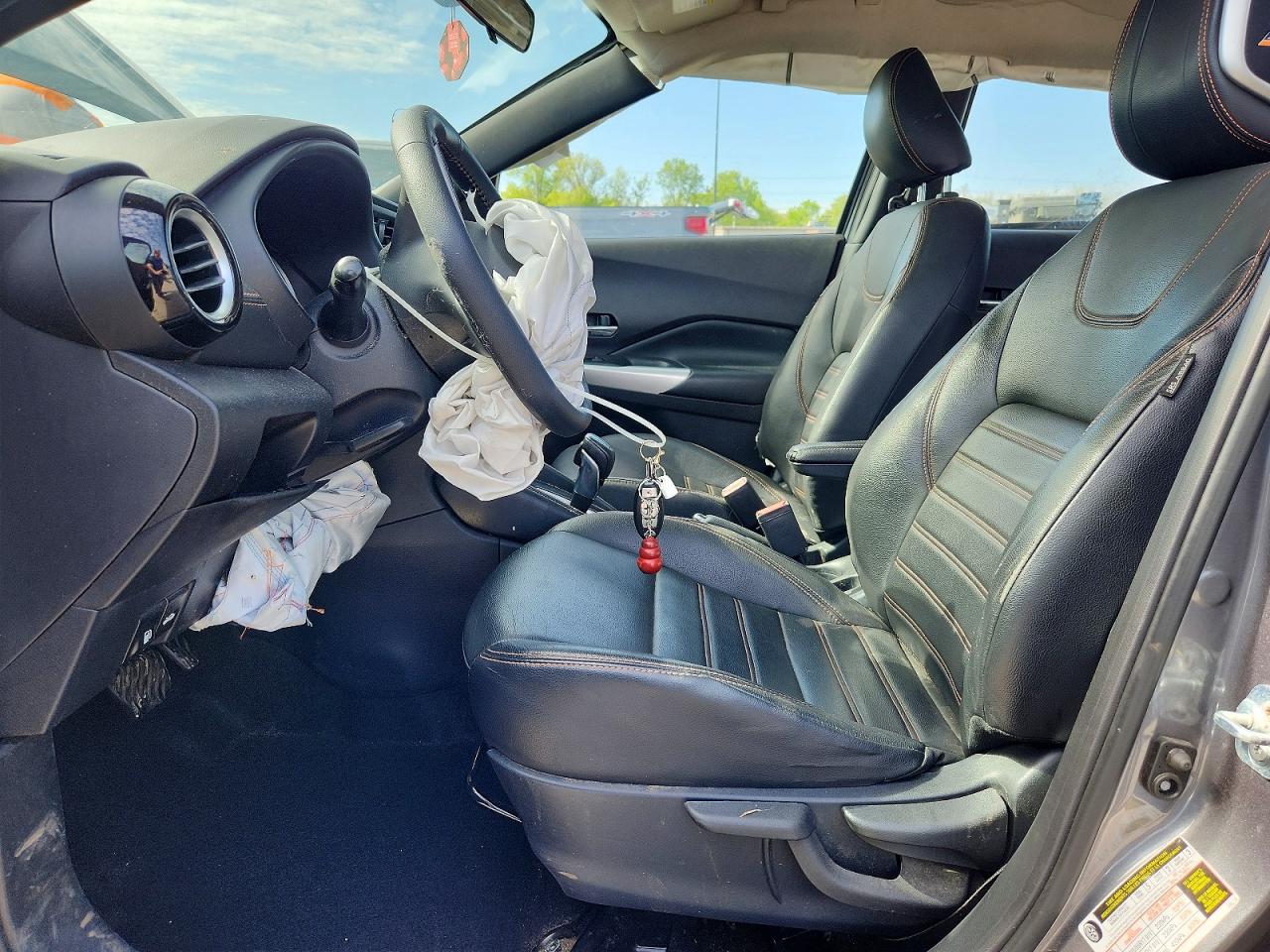 2020 NISSAN KICKS SR photo 13