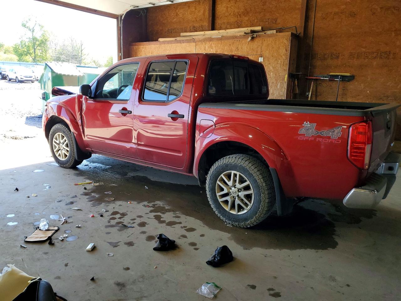 2018 NISSAN FRONTIER SV photo 4