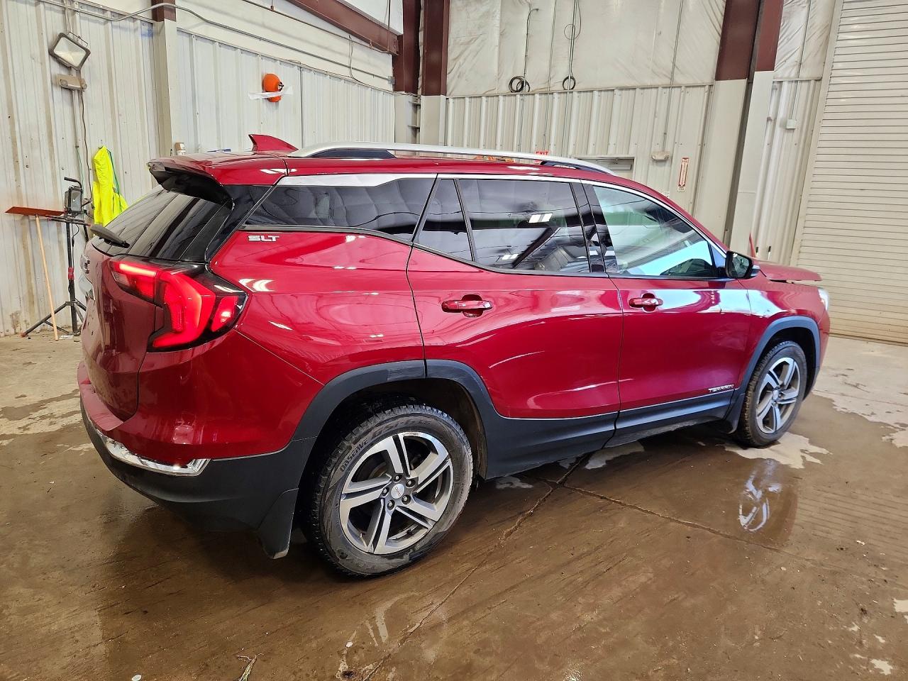 2019 GMC TERRAIN SLT photo 7