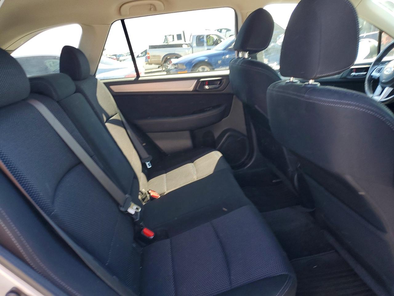 2015 SUBARU OUTBACK 2.5I PREMIUM photo 28
