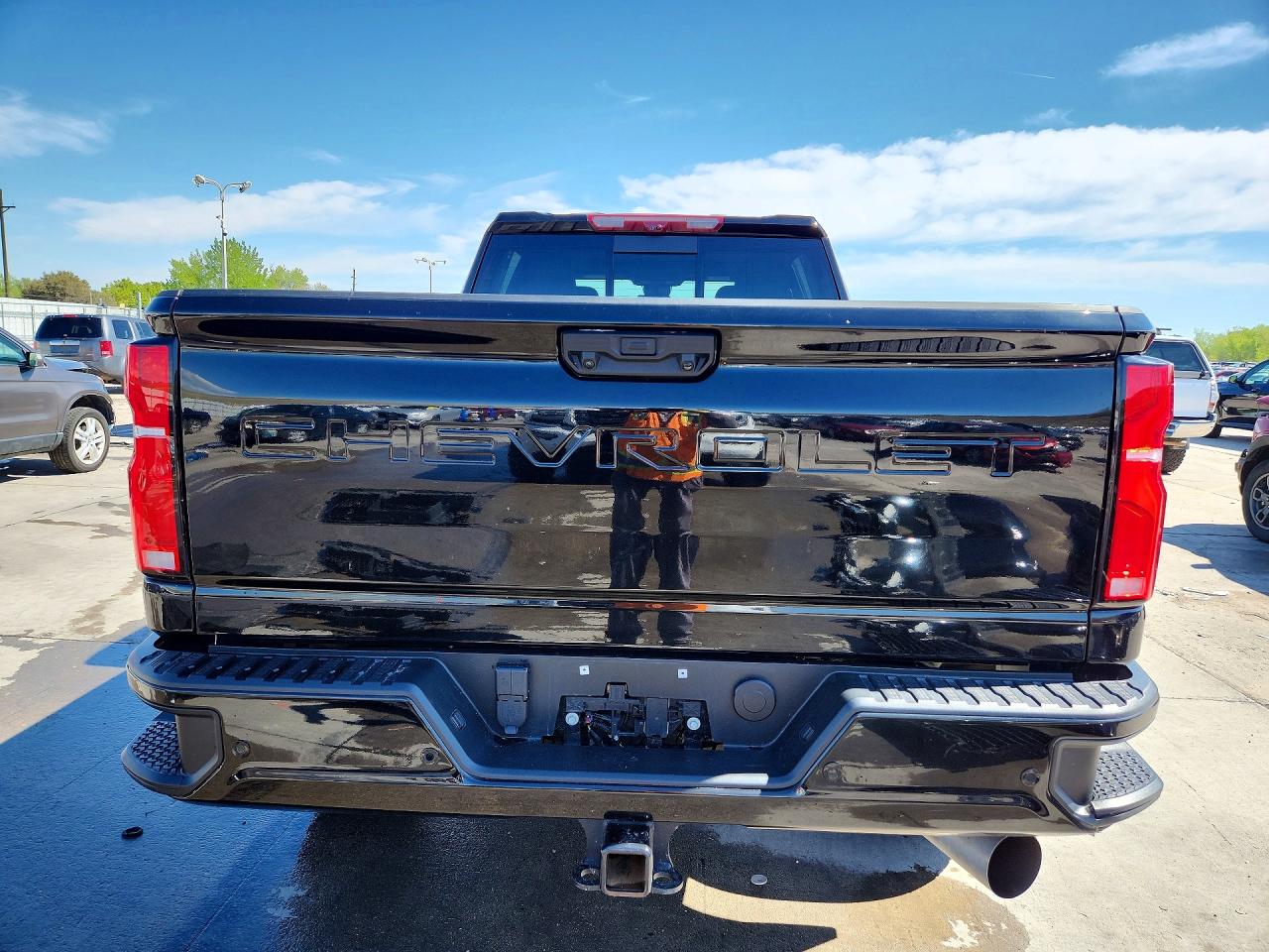 2024 CHEVROLET SILVERADO K2500 HIGH COUNTRY photo 11