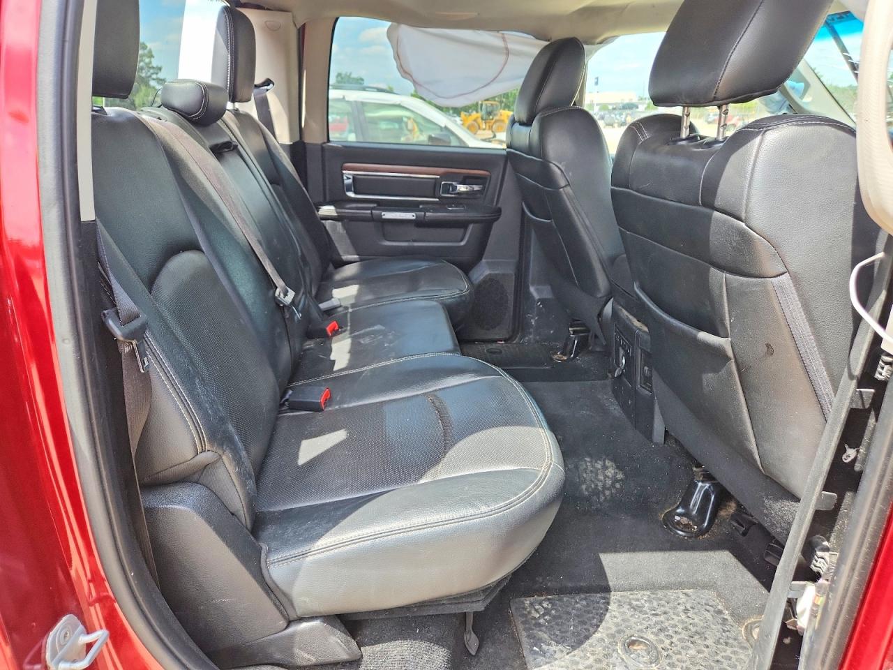 2014 RAM 1500 LARAMIE photo 10