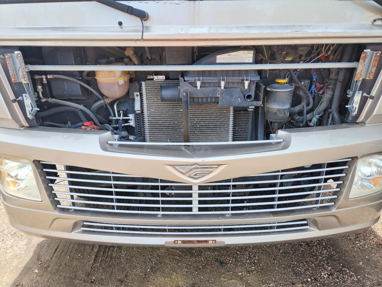 2007 BOUNDER RV photo 19