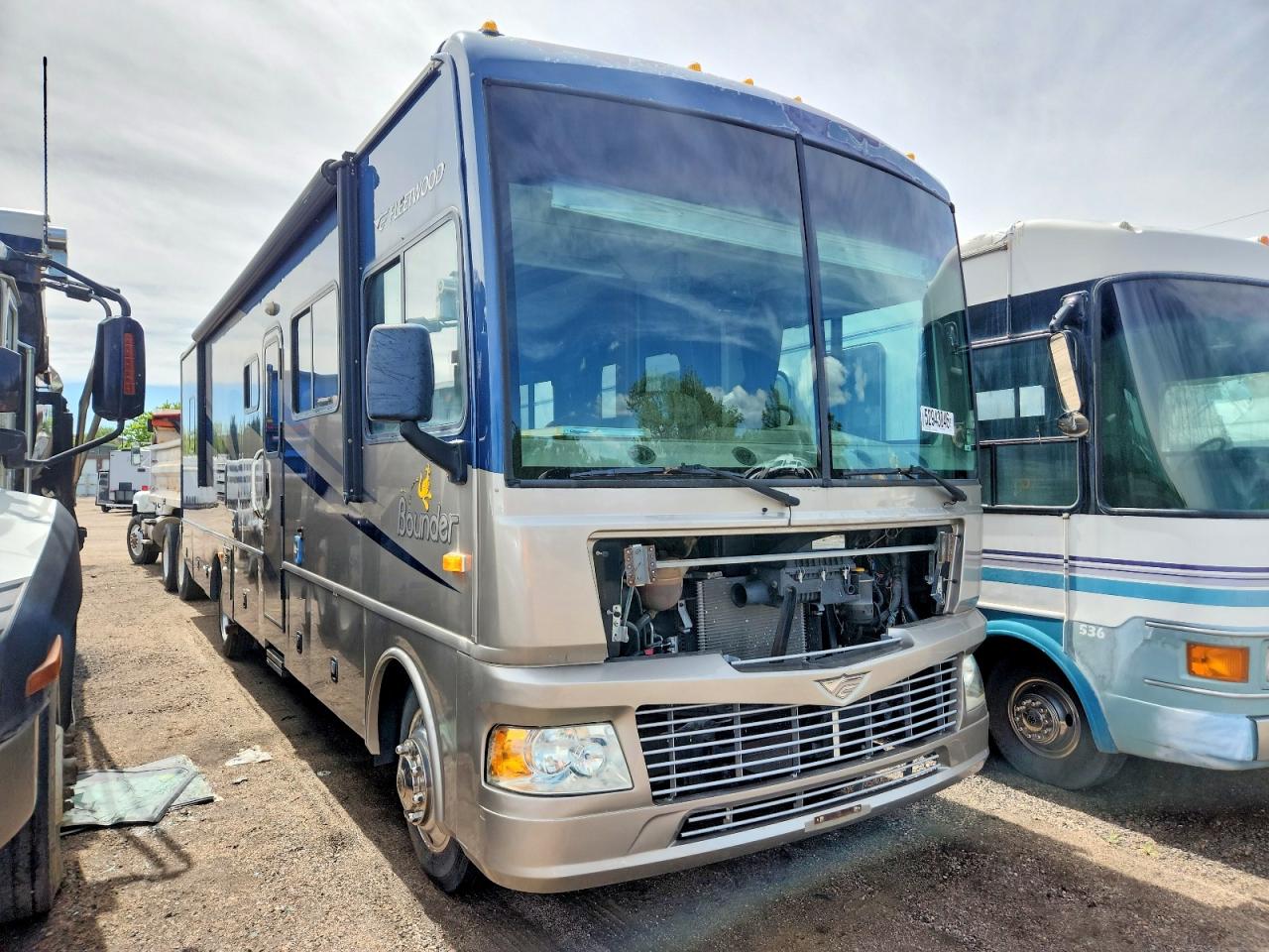 2007 FORD F550
