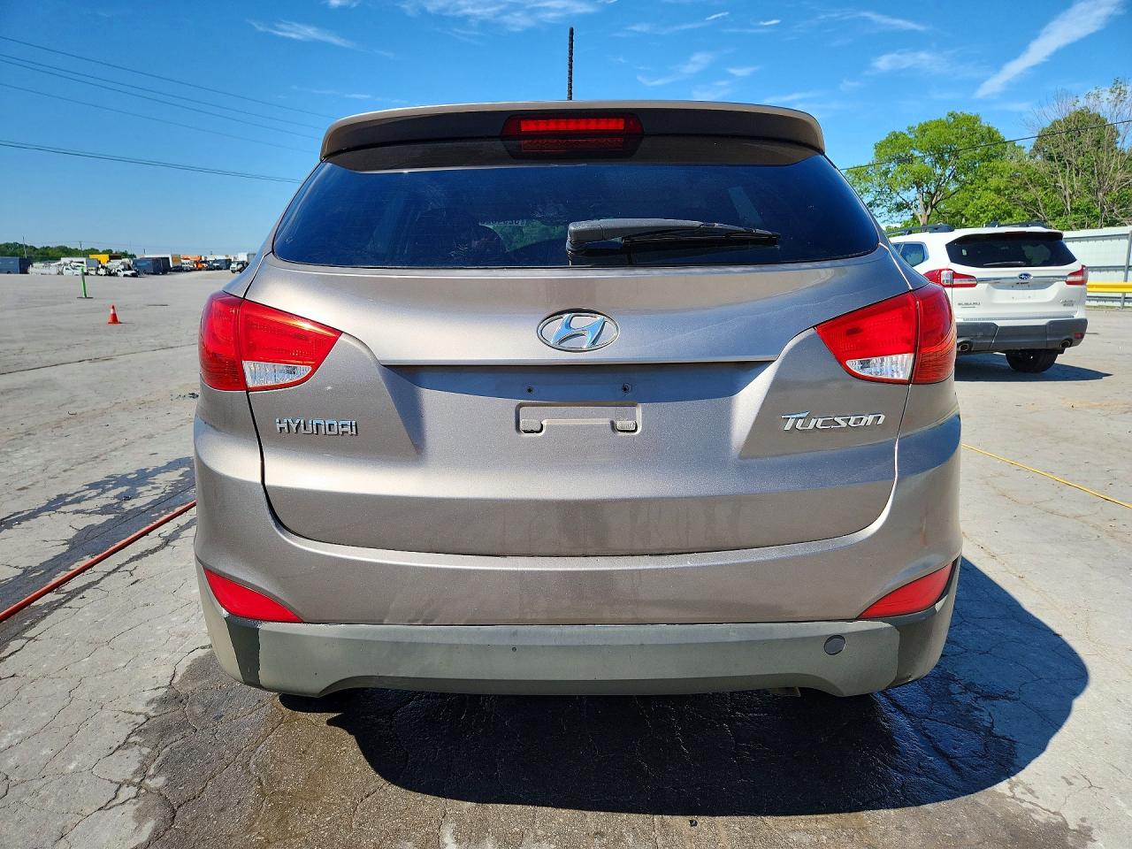 2012 HYUNDAI TUCSON GLS photo 16