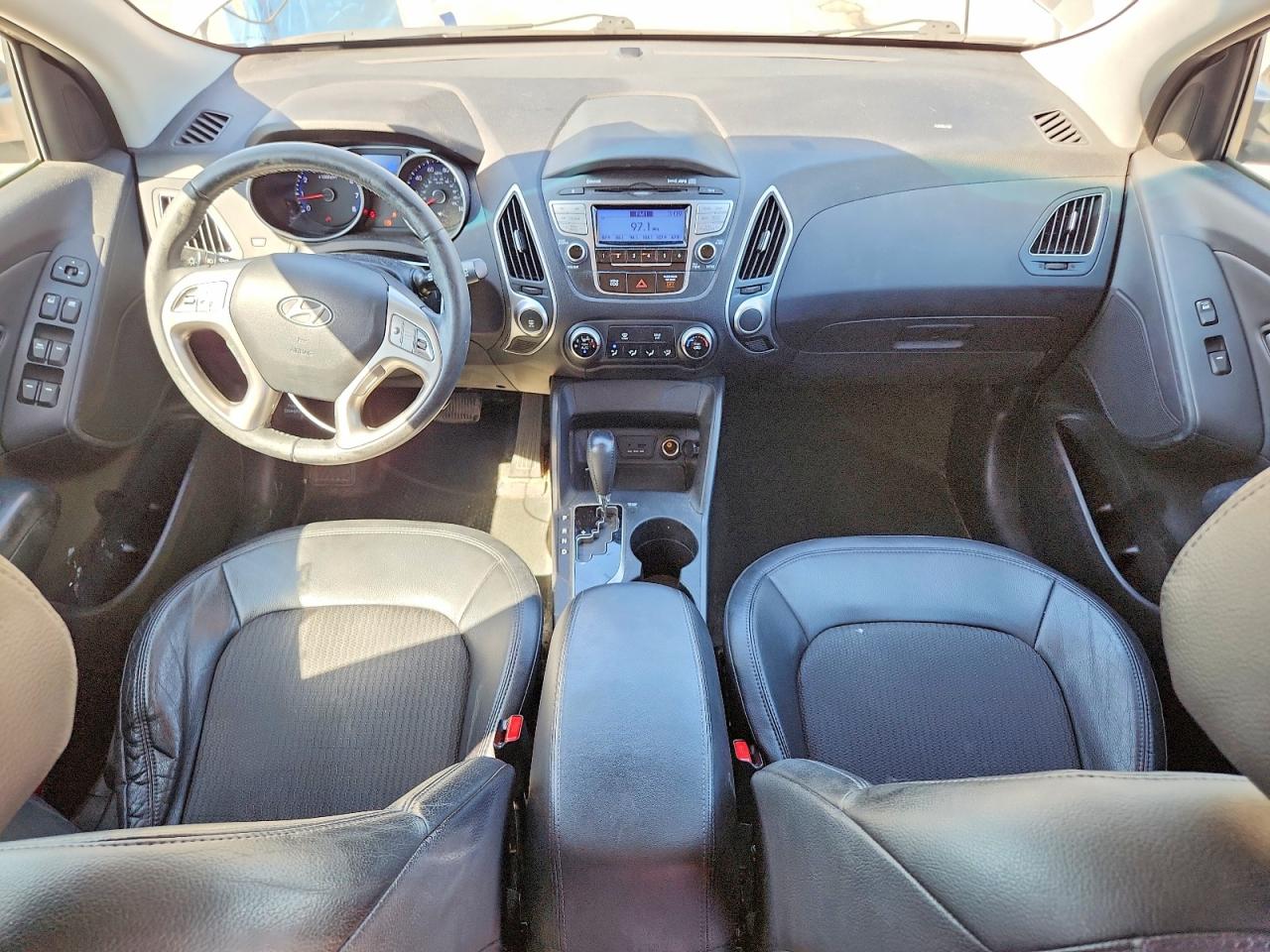 2012 HYUNDAI TUCSON GLS photo 22