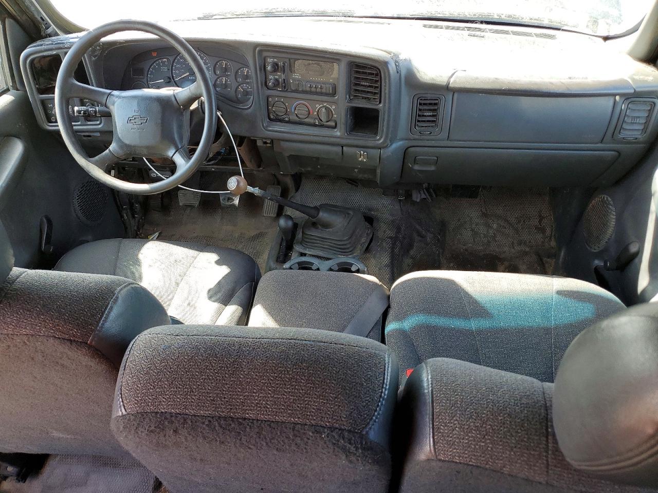 2002 CHEVROLET SILVERADO K3500 photo 15