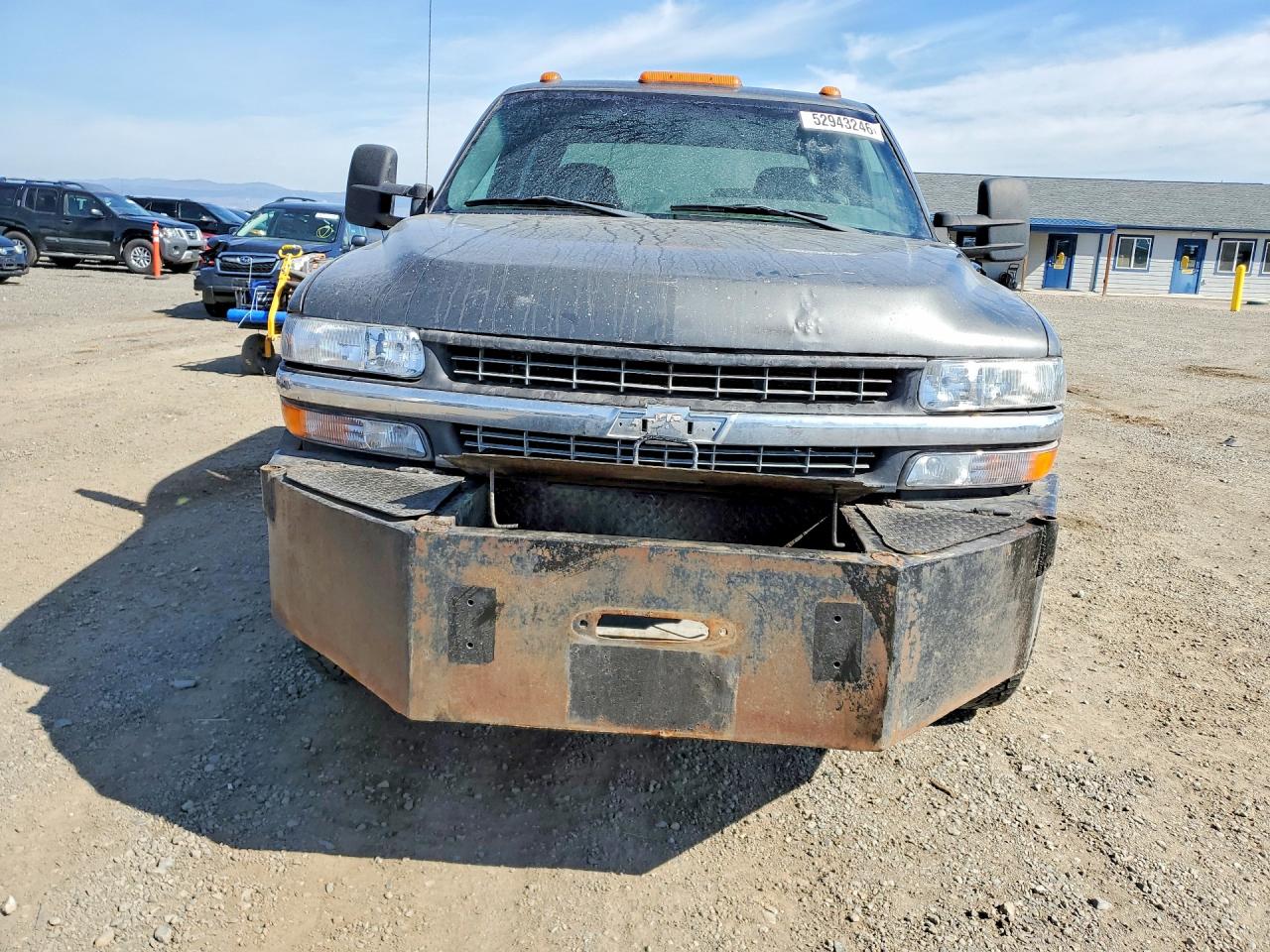 2002 CHEVROLET SILVERADO K3500 photo 9