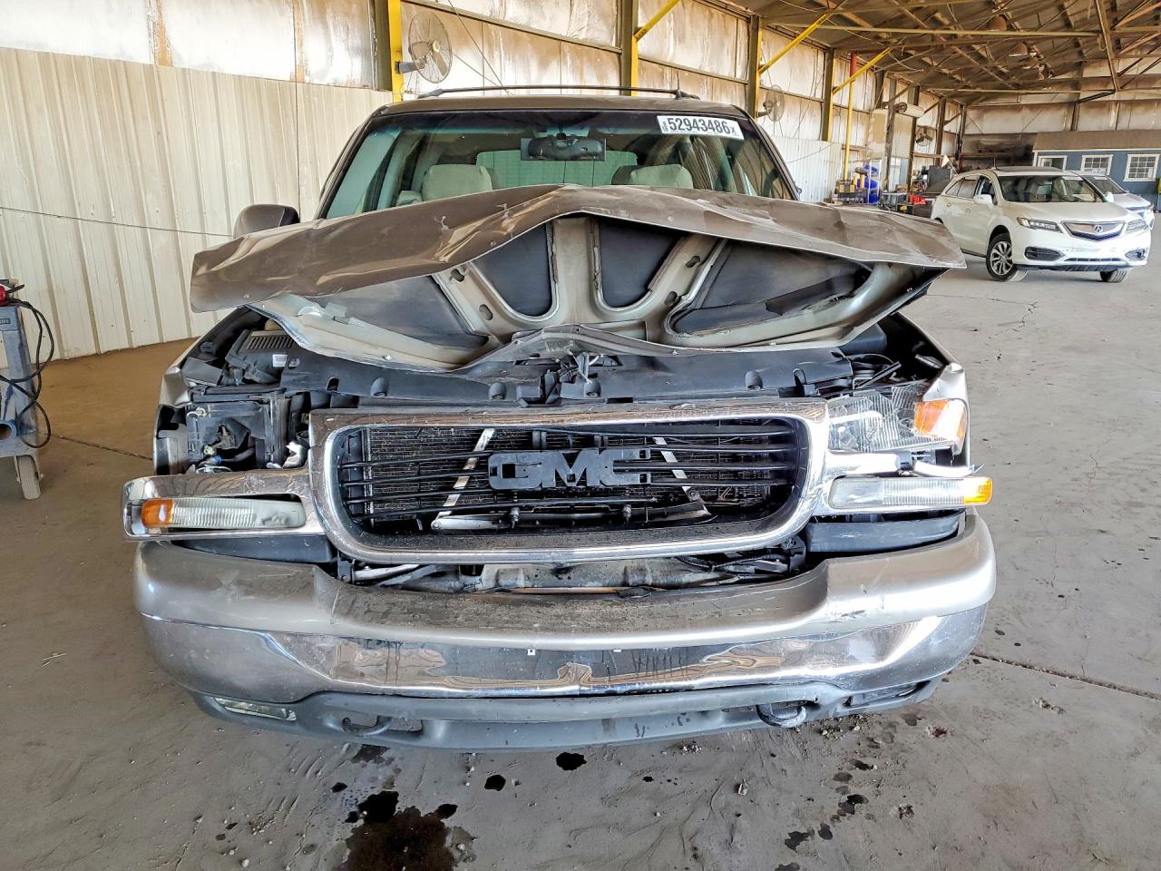2002 GMC YUKON photo 5