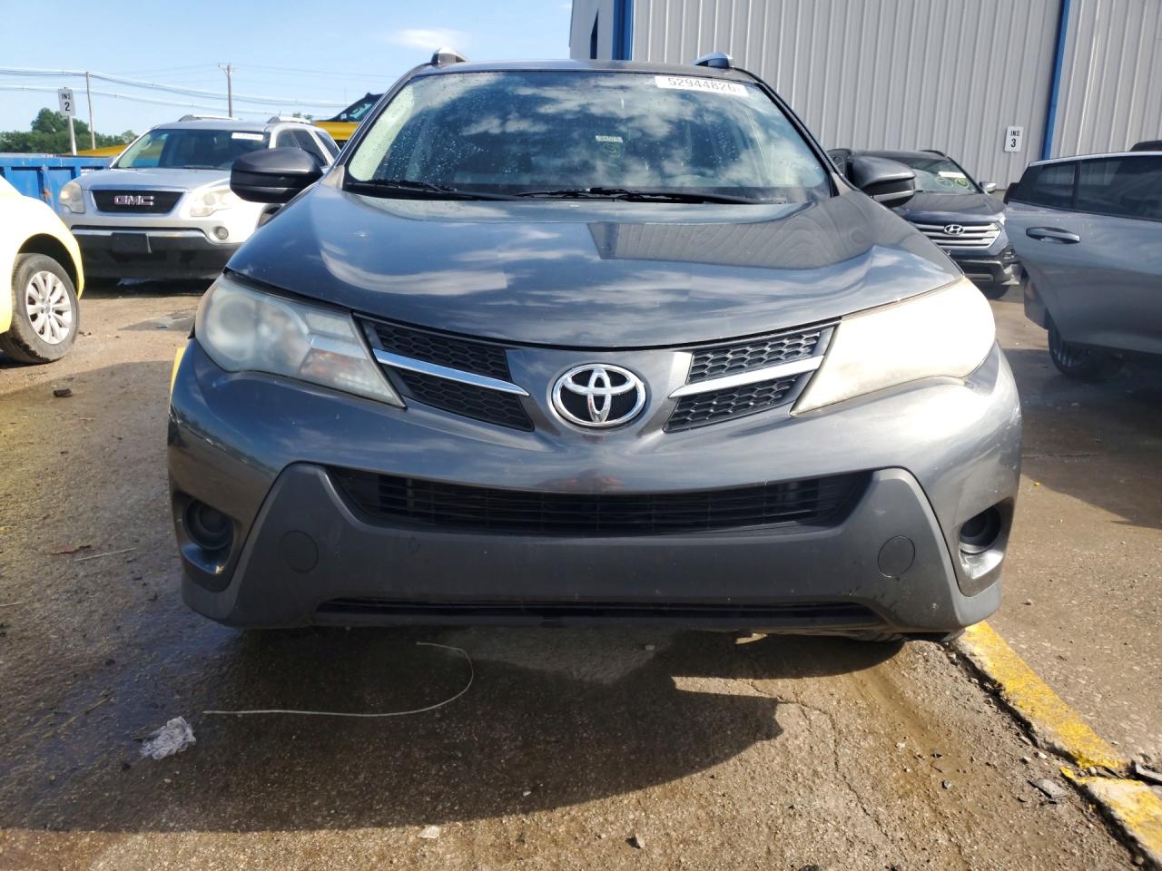 2013 TOYOTA RAV4 LE photo 13