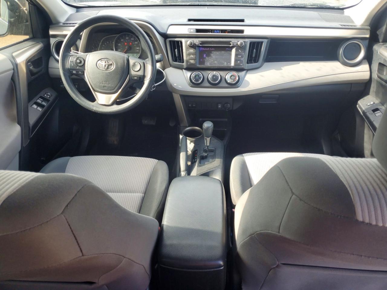 2013 TOYOTA RAV4 LE photo 22