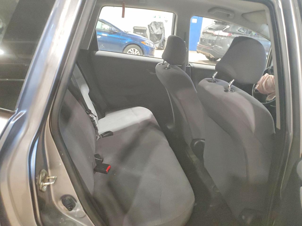 2009 HONDA FIT photo 19