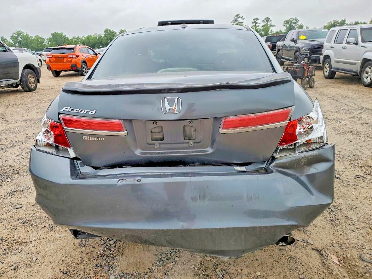 2011 HONDA ACCORD EXL photo 11