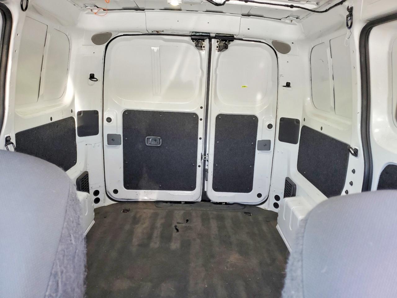 2020 NISSAN NV200 SV photo 28
