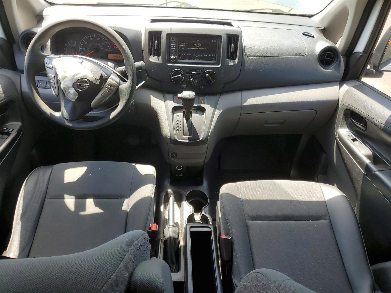 2020 NISSAN NV200 SV photo 22