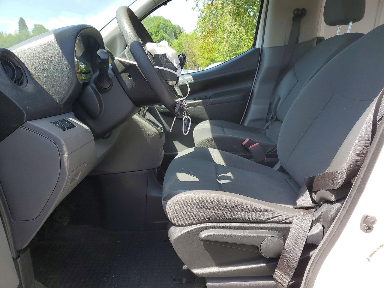2020 NISSAN NV200 SV photo 19