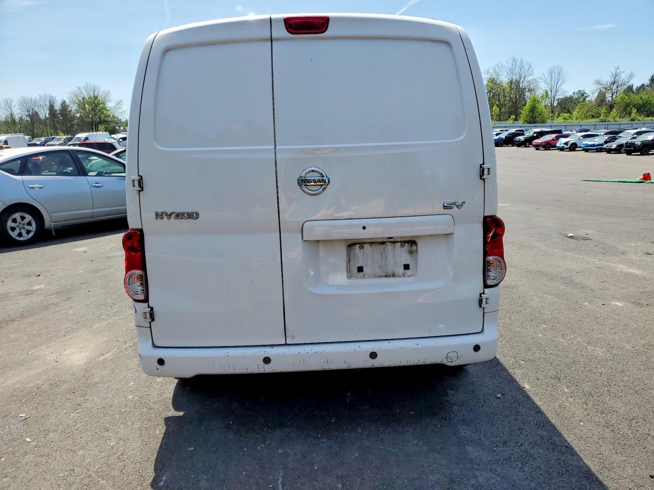 2020 NISSAN NV200 SV photo 16