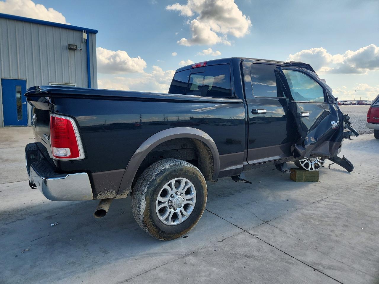 2018 RAM 2500 LARAMIE photo 5