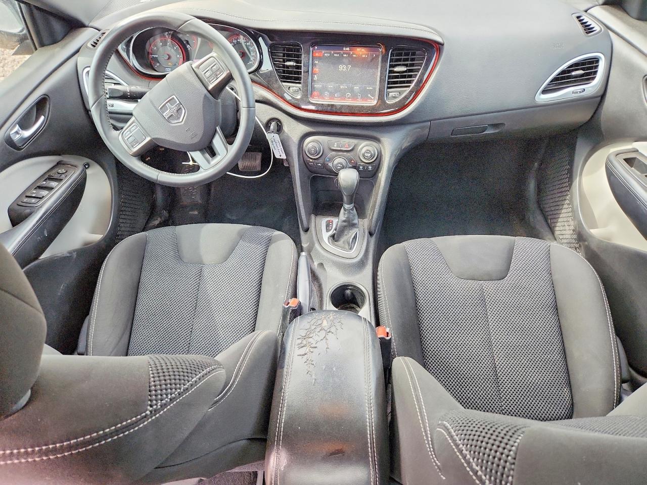 2014 DODGE DART SXT photo 22