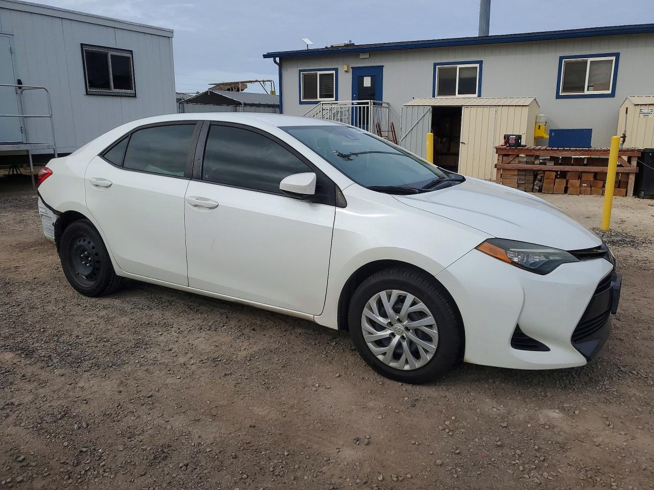 2017 TOYOTA COROLLA L photo 7