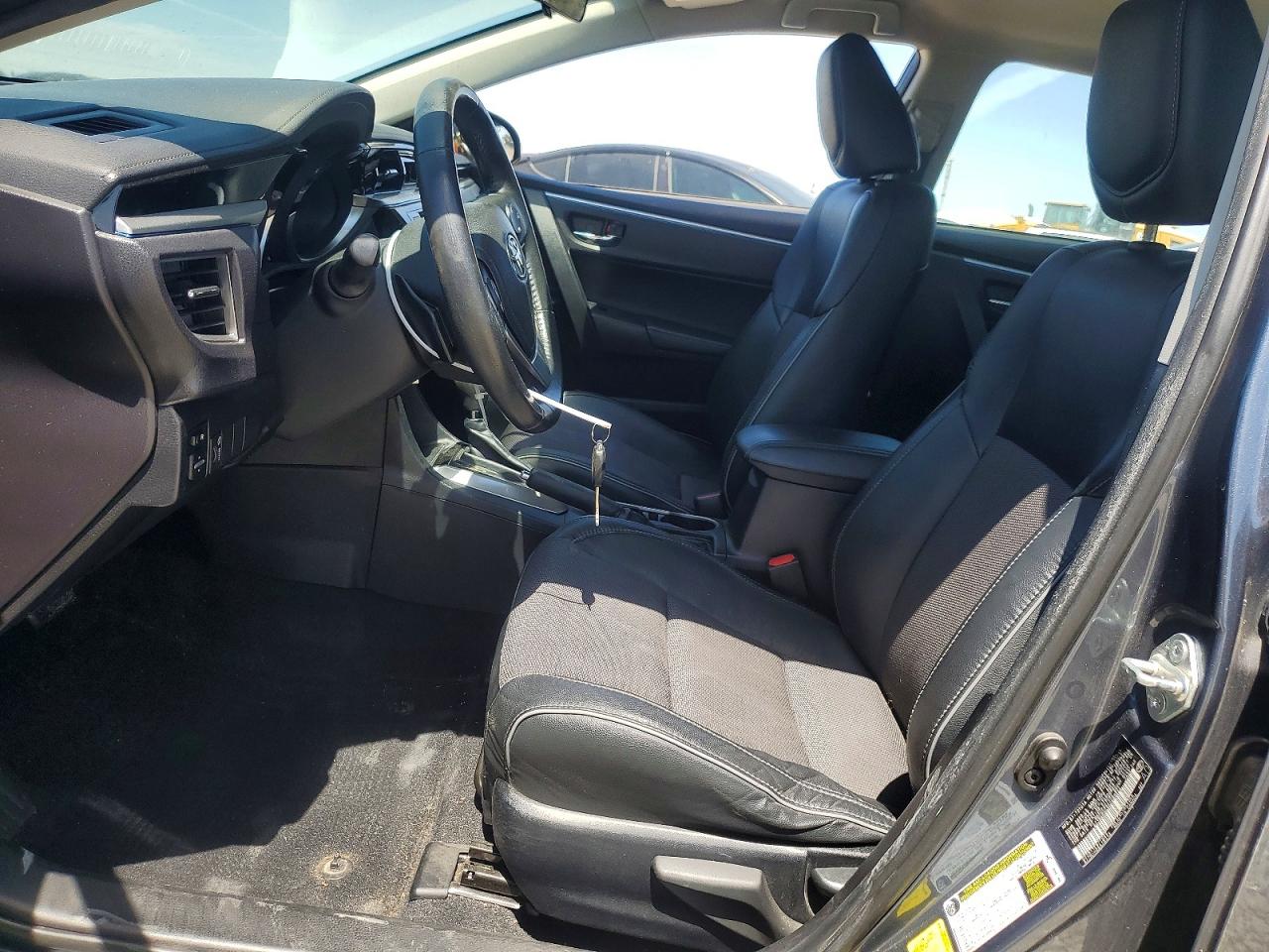 2014 TOYOTA COROLLA S PLUS photo 19