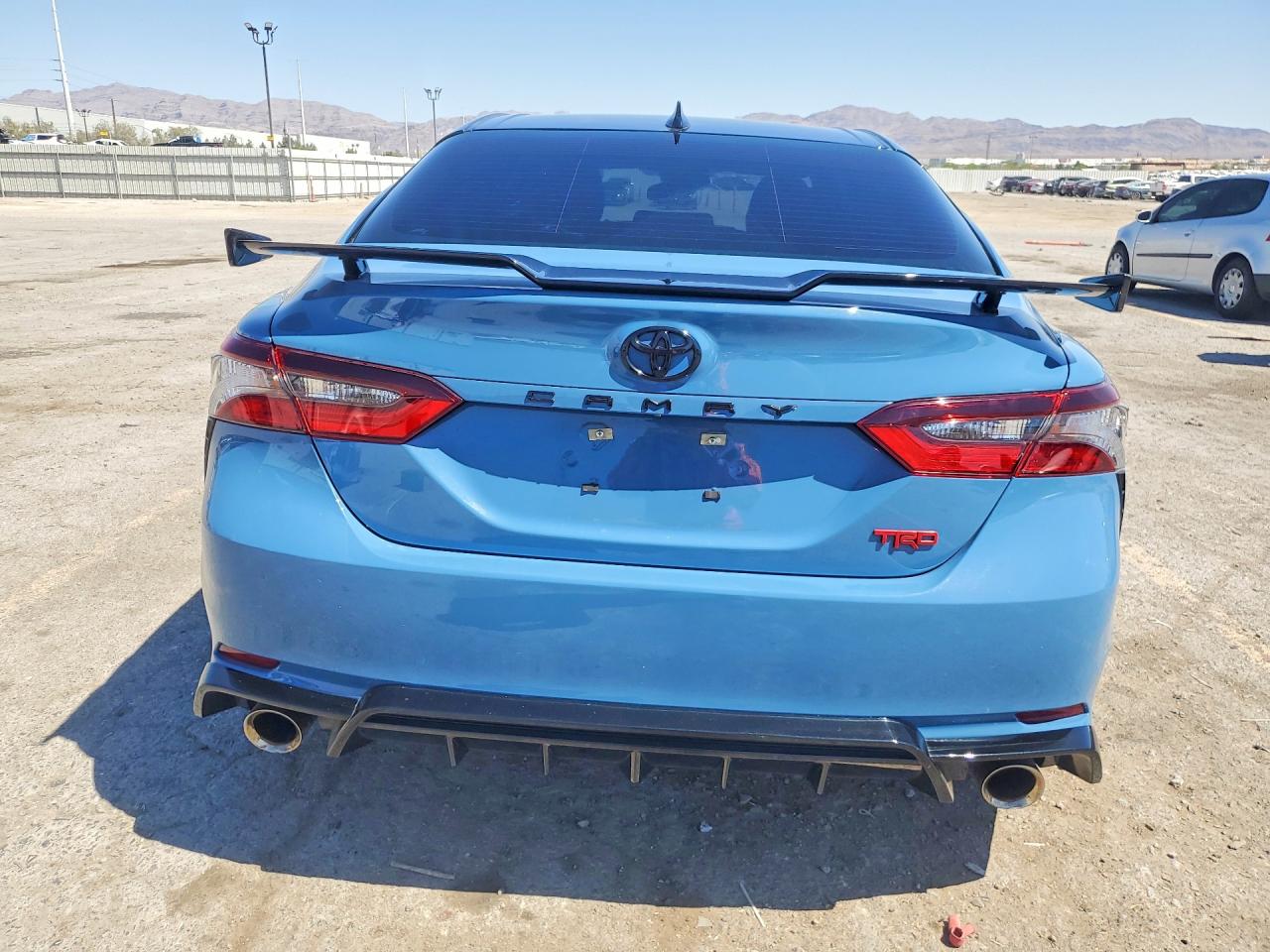 2022 TOYOTA CAMRY TRD photo 6